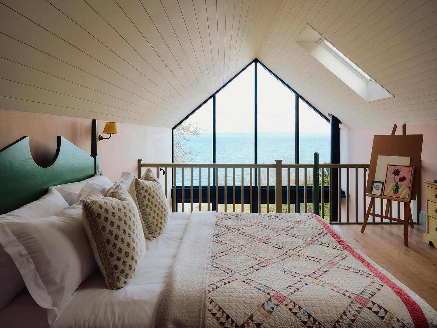 1-Bed Luxury Seafront Cabin In Heart Of Newlyn, Mousehole Екстер'єр фото