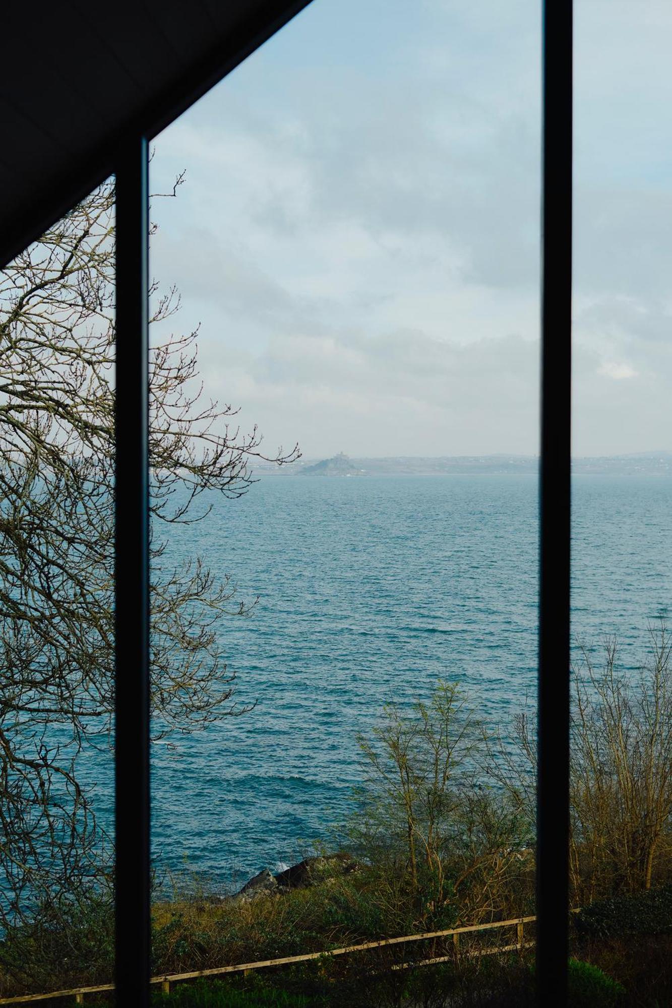 1-Bed Luxury Seafront Cabin In Heart Of Newlyn, Mousehole Екстер'єр фото